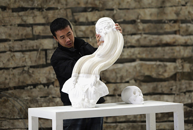 Dynamic Paper Sculptures