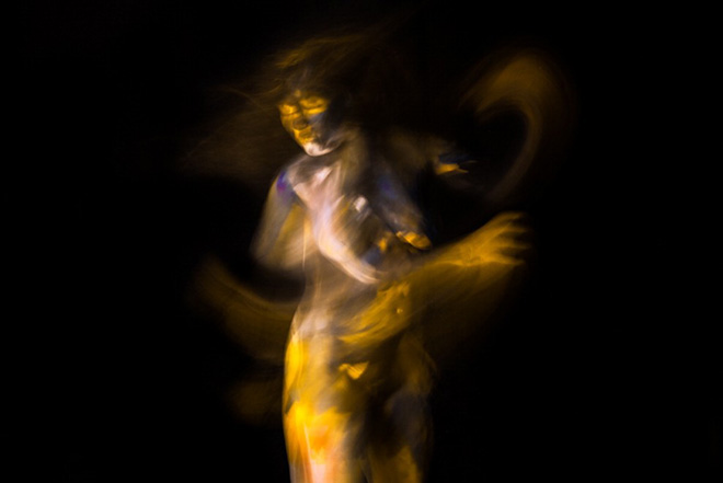 Sunflower, Colors in Motion - Exploring body and movement trough photography and body art