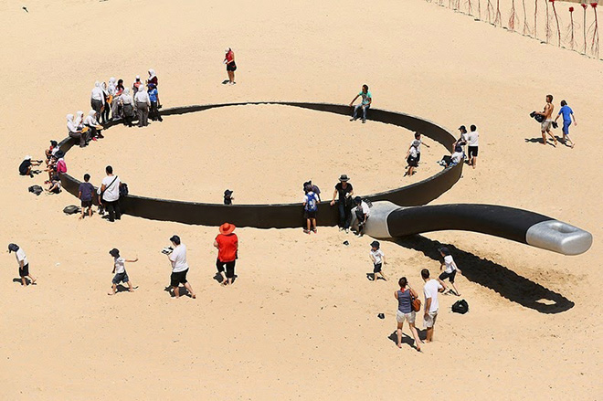Sculpture by the sea – Outdoor exhibition