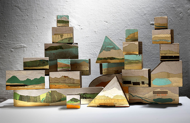 Denis Riva - Monoliti, 2014 - 2015 - Smalto e carta su legno - misure variabili