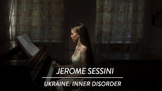 Jerome Sessini - Ukraine: Inner disorder