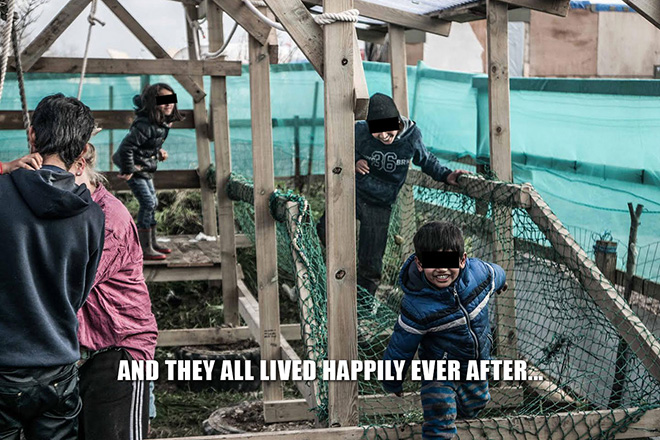 Banksy - Dismal Aid, Calais