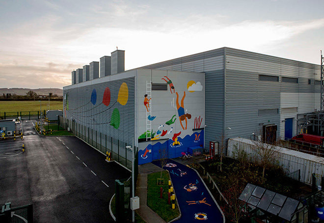 Fuchsia MacAree - Dublin Google Data Center, The Data Center Mural project