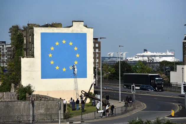 Banksy - La Brexit in un murales Banksy - La Brexit in un murales