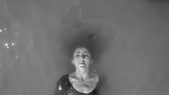 Shirin Neshat - Sarah, Out.00_11_08, Still 008