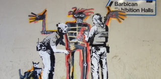 Banksy - Basquiat, Barbican Centre, London. photo credit: Patrick Nguyen for Arrested Motion Banksy – Tributo a Basquiat