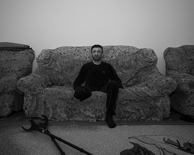 ©Davide Monteleone - Spasibo. Portrait of Rustam Dokhtukaev inside his house.