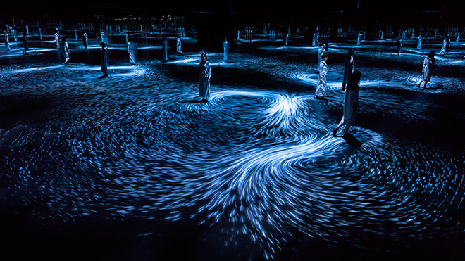 teamLab - Moving Creates Vortices and Vortices Create Movement. ©teamLab, courtesy Ikkan Art Gallery, Martin Browne Contemporary and Pace Gallery