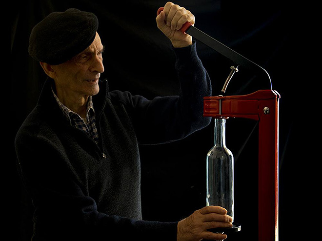 Don Roberto Sardelli - photo credit: Ugo Spagnuolo Don Roberto Sardelli - photo credit: Ugo Spagnuolo