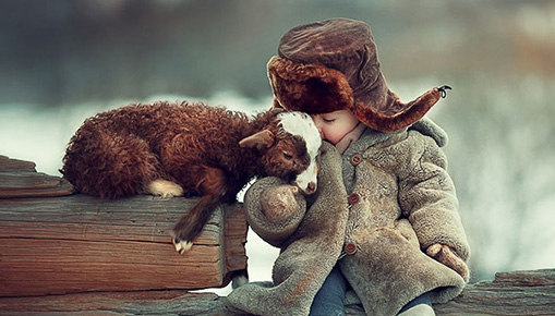 Elena Karneeva - Animali e bambini Elena Karneeva - Animali e bambini