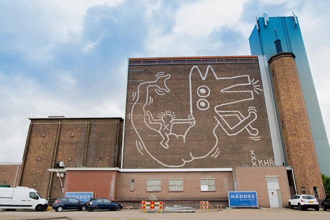 Keith Haring – Ad Amsterdam svelato un murale di 30 anni fa