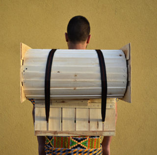 Alessandra Saporita (Abadir Academy) - Cr(e)ate, Botteghe nomadi in legno riciclato MIGRA-N-TI – Esperimenti pratici di design