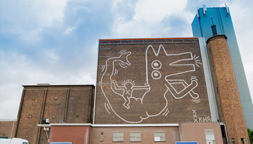 Keith Haring - Ad Amsterdam svelato un murale di 30 anni fa Keith Haring - Ad Amsterdam svelato un murale di 30 anni fa
