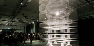 Edoardo Tresoldi - Cube Temple, an ethereal creation of wire mesh in Singapore. photo credit: ©Peter Tan Edoardo Tresoldi – Cube Temple