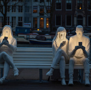 Gali May Lucas - Absorbed by Light, Amsterdam light Festival, 2018. photo credit & courtesy of: Design Bridge. Gali May Lucas – Absorbed by Light