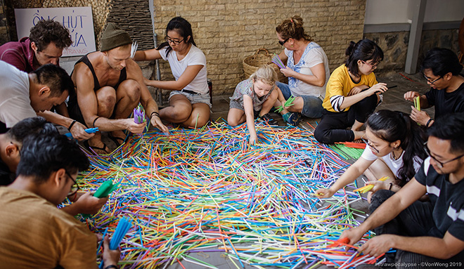 Benjamin Von Wong - The parting of the Plastic sea, #Strawpocalypse, Estella Place, Ho Chi Minh City.