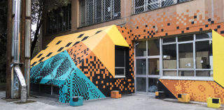Krayon - Macro Life, i pixel di Krayon al Liceo Farnesina di Roma “Macro Life” – I pixel di Krayon al Liceo Farnesina di Roma