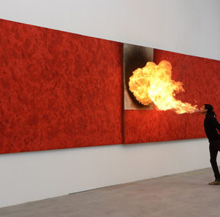 Pier Paolo Calzolari, Mangiafuoco, 1979 Collezione privata. Foto © Michele Alberto Sereni Pier Paolo Calzolari – Painting as a butterfly