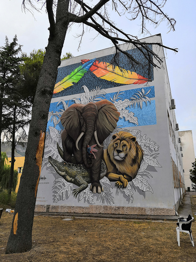 Alessio Bolognesi - Murale (Le avventure degli animali di Incantia) per il Progetto Assafà, Soccavo, Napoli, 2019