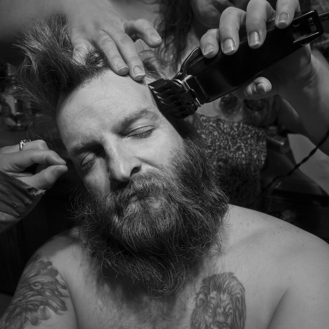 ©Larry Fink - Denny’s Haircut March 2015