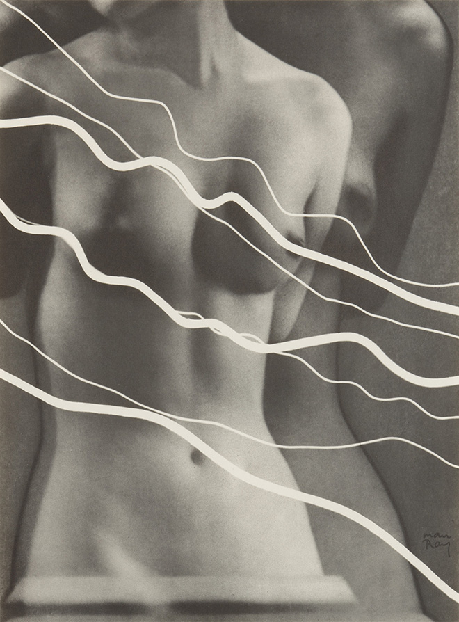 Man Ray. Electricité, 1931. Portfolio di 10 rayografie. Cm 52 x 42 x 2. Courtesy Collezione Fondazione MAST © Man Ray Trust by SIAE 2019.