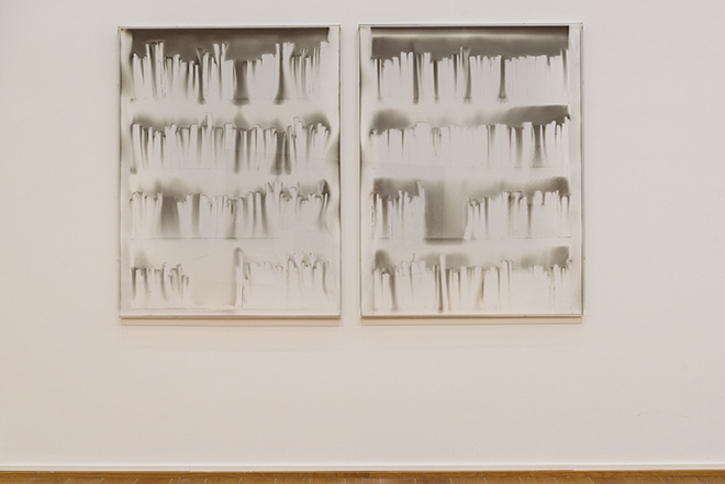 Claudio Parmiggiani - s.t., 2012, fumo su tavola / smoke on panel, collezione privata / private collection. Foto: Giorgio Bianchi
