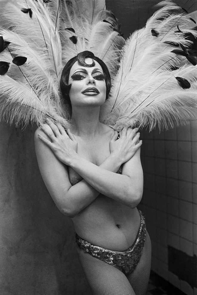 ANDRÉ GELPKE - Senza titolo, dalla serie (Sesso, teatro e carnevale/Untitled, from the series Sex Theater und Karneval), 1980 © André Gelpke / Switzerland