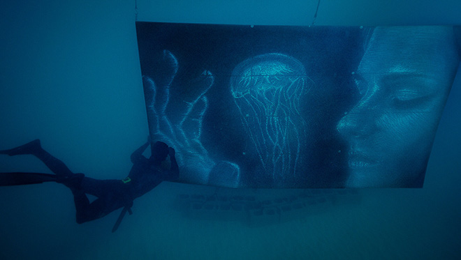 Hula (Sean Yoro) - Lumens, artificial reef mural from his Deep Seads series. images courtesy of: Kapu Collective