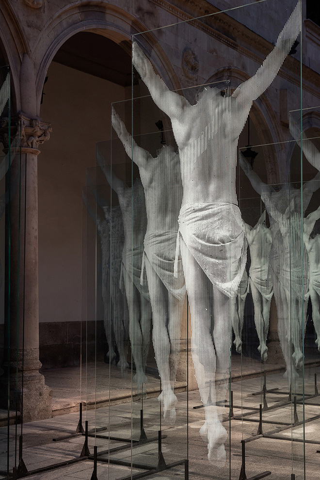 RGonzalo Borondo - N̶O̶N̶ PLUS ULTRA, installazione nel Cortile di Palacio de la Salina a Salamanca (Spagna) per il Facyl Festival. photo credit: ©Roberto Conte