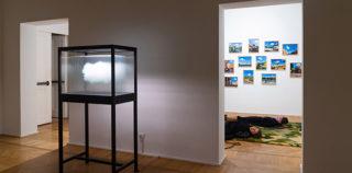 Leandro Erlich – Soprattutto, 2020, vedute della mostra Galleria Continua, The St. Regis, Roma, 2020. exhibition views Galleria Continua, The St. Regis, Rome. Courtesy: the artist and GALLERIA CONTINUA Photo by: Giovanni De Angelis. Leandro Erlich – Soprattutto