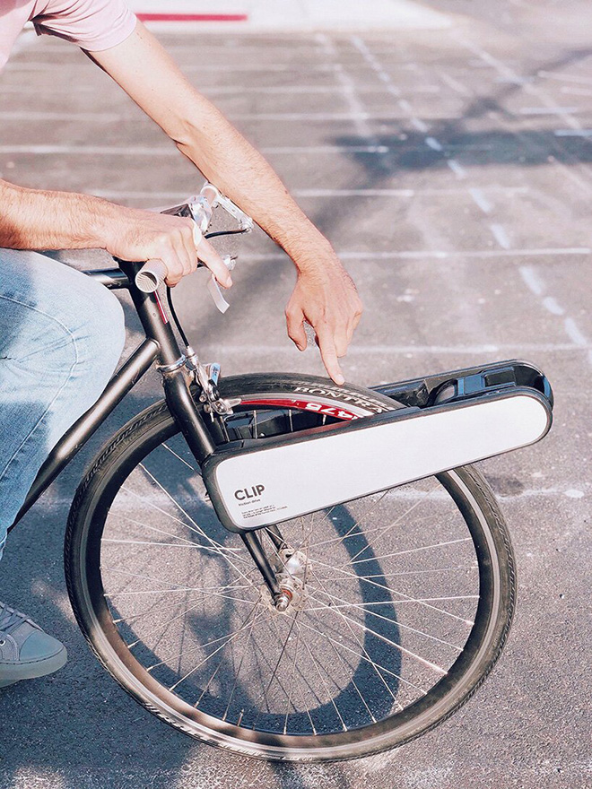 CLIP - Bike Easy. Device per convertire una bicicletta in una Electric Bike