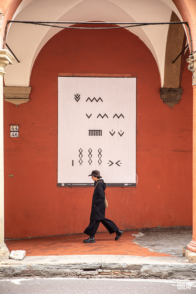 Ivana Spinelli & Cheap - Oh, my Goddess! urban zigzag, Bologna. photo credit: Margherita Caprilli