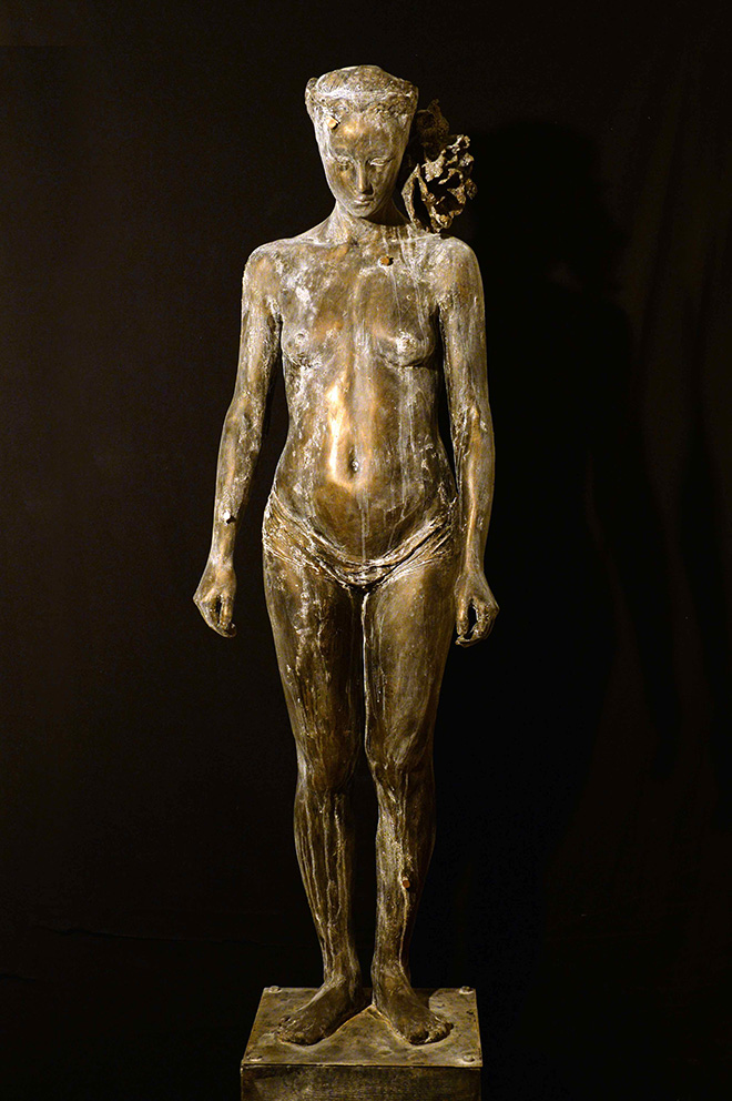 Alessio Deli - Venus, After Botticelli, 2021,. Resina patinata e bronzo, 175 x 40 x 40 cm