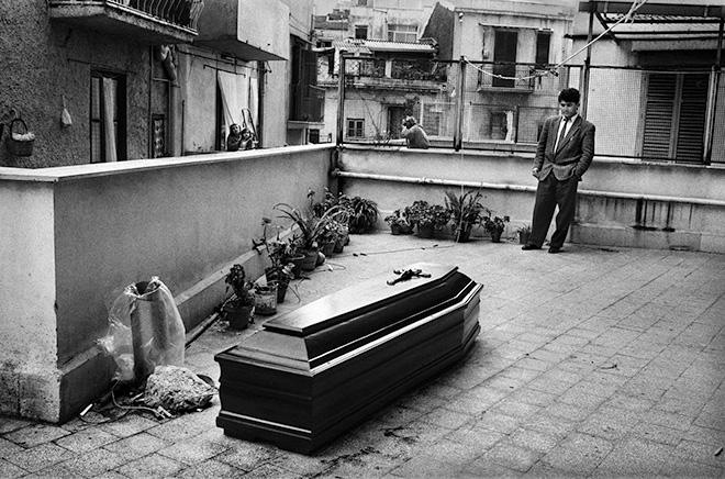 ©Fabio Sgroi - Chronicles of the Newspaper L’ora Palermo 1985-1988. 1° febbraio 1988. Suicidio in via Noce.