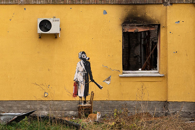 Banksy – La resilienza ucraina negli stencil a Borodjanka, Kiev e Irpin