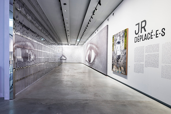 JR - DEPLACÉ.E.S, installation view, Gallerie D'Italia, Torino. Photo credit: Andrea Guermani