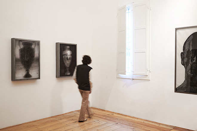 Gonzalo Borondo - Settimo Giorno, installation view, MAGMA gallery, Bologna