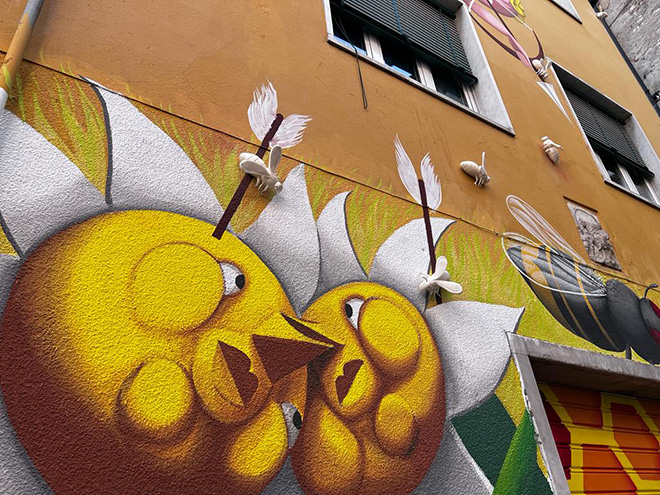Impollinèmesi, dettaglio  - Il primo eco-murales multimediale d’Italia - Photo credit: Yourban2030