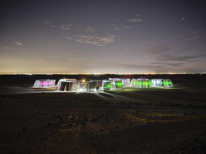 Installation view: Olafur Eliasson: The curious desert, near the Al Thakhira Mangrove in Northern Qatar, 2023. Photo: Anders Sune Berg. Courtesy of the artist; neugerriemschneider, Berlin; Tanya Bonakdar Gallery, New York / Los Angeles.