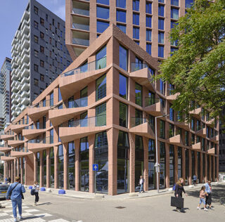 Barcode Architects - CasaNova, Rotterdam. Photo credit: ®studiohanswilschut Barcode Architects – CasaNova, la torre residenziale a Rotterdam