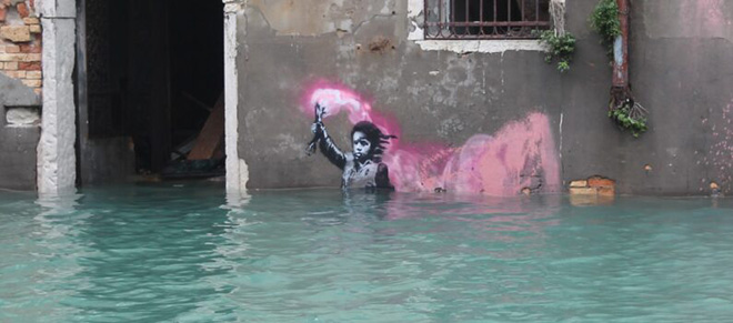 “Migrant child” di Banksy a Venezia – Opera da preservare?