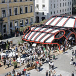 Oversized Porsche 911 – L’installazione all’Open Space IAA