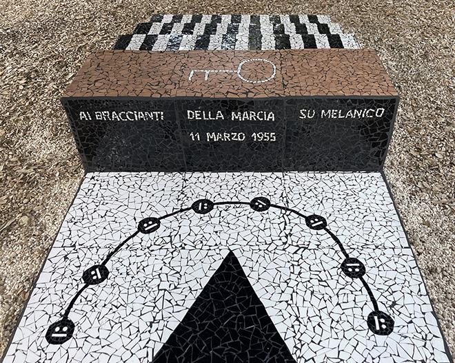 Guerrilla Spam e Premio Antonio Giordano - Monumento utile, Santa Croce di Magliano, 2021-2023