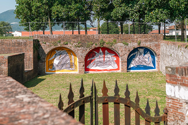 Moneyless - Labirinto, installazioni esterne Baluardo San Donato, Lucca