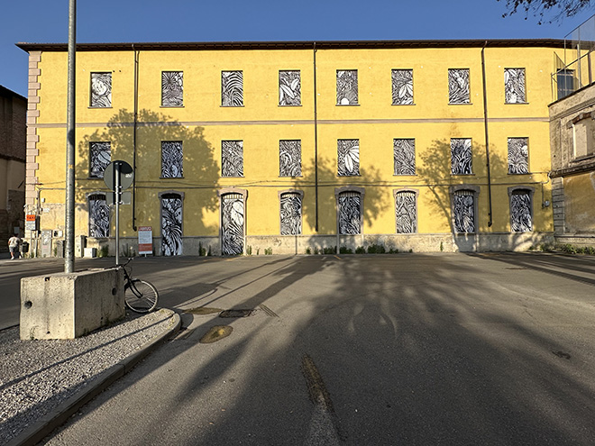 Tellas - Labirinto, Installazioni esterne ex Manifattura Tabacchi, Lucca