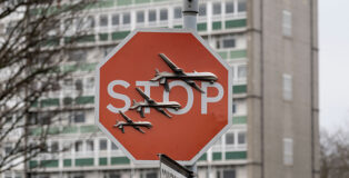 Banksy - “Stop War”: a Londra rubata dalla strada la nuova opera del noto graffiti artist