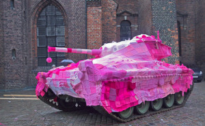 Yarn bombing - Street art