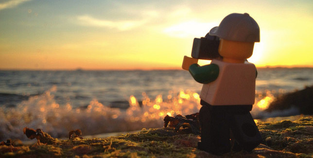Andrew White – Legographer