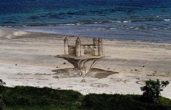 Disegnare sulla spiaggia in 3D