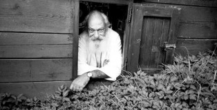 Tiziano Terzani, Orsigna, 2002 - Photo credit: Vincenzo Cottinelli